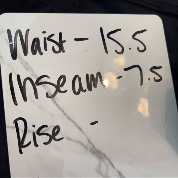 Pearl Izumi Escape Quest Bike Shorts - Picture 6 of 8